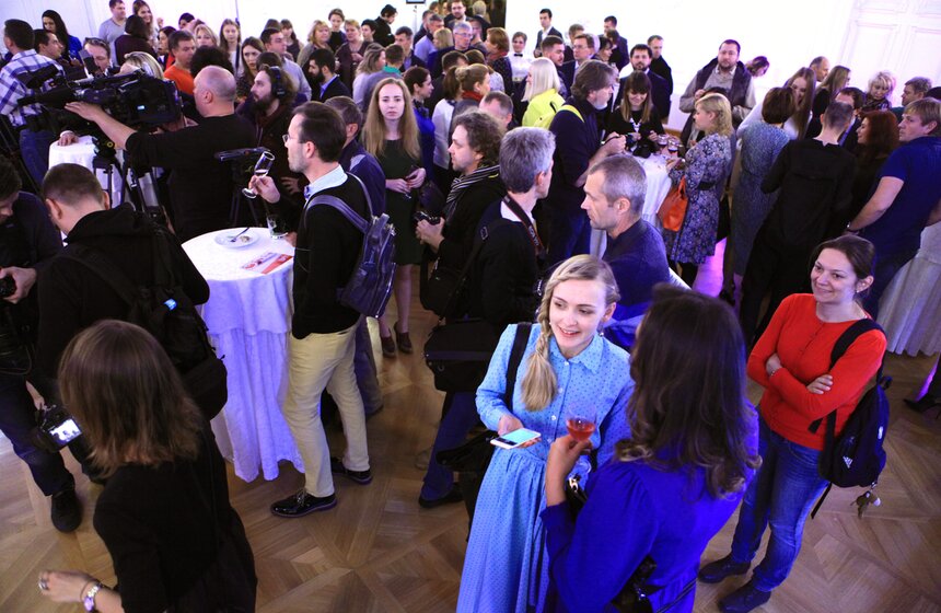 Москвичи выбрали символ столичного лакомства 16 фото