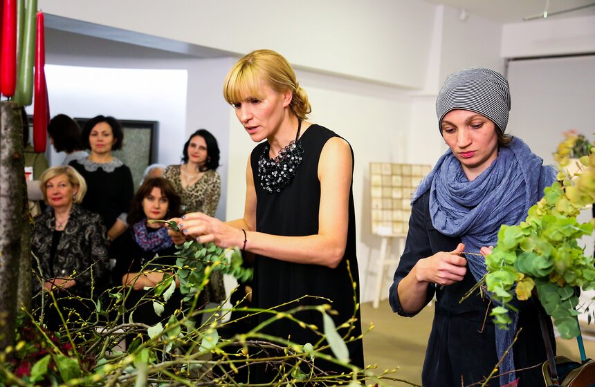 Выставка флористических инсталляций в эко-стиле 24 фото