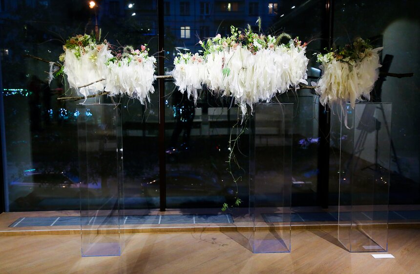 Выставка флористических инсталляций в эко-стиле 7 фото