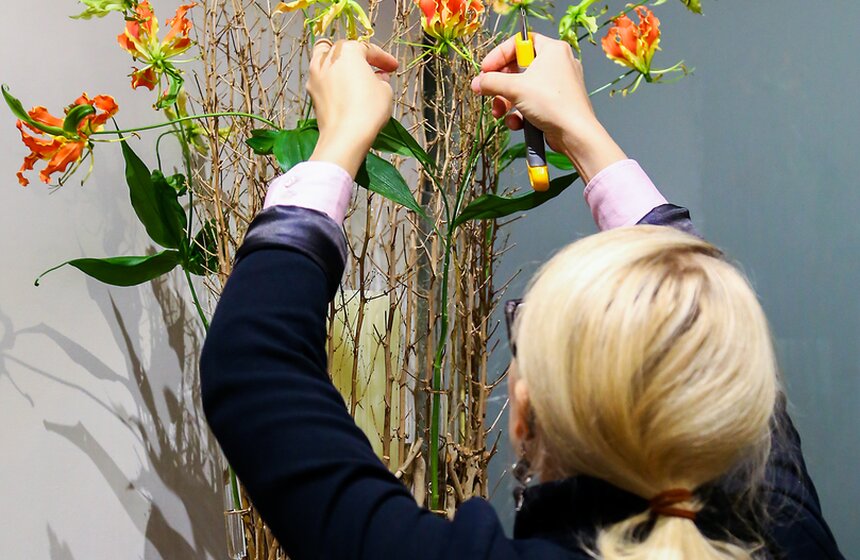 Выставка флористических инсталляций в эко-стиле 10 фото