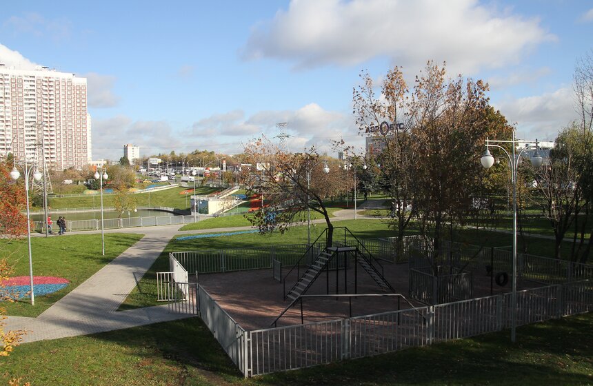 В столице завершено благоустройство Варшавского шоссе 16 фото