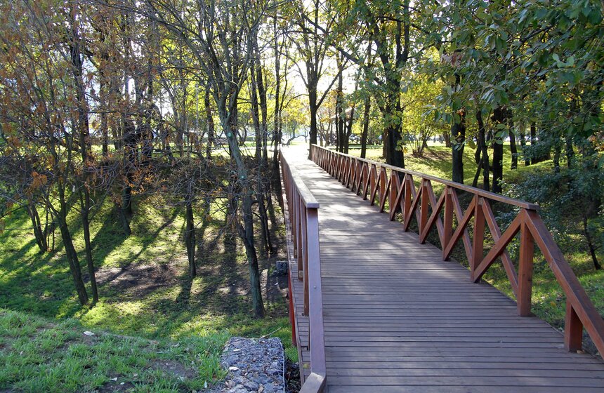 В столице завершено благоустройство Варшавского шоссе 8 фото