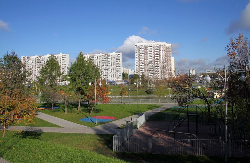 В столице завершено благоустройство Варшавского шоссе 13 фото