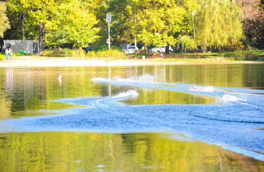 В "Сокольниках" состоялся Кубок парка по судомодельному спорту 14 фото