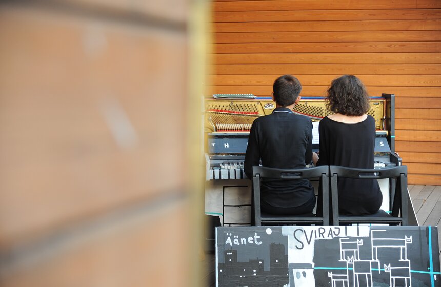 В Москве проходит фестиваль уличных пианино 9 фото