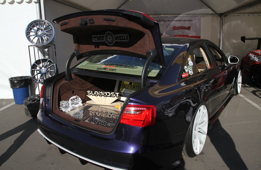 Собянин вручил награды победителям гонки "Формула студент" 7 фото