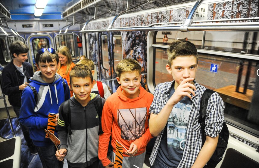 В столичной подземке появился посвященный тиграм поезд 12 фото