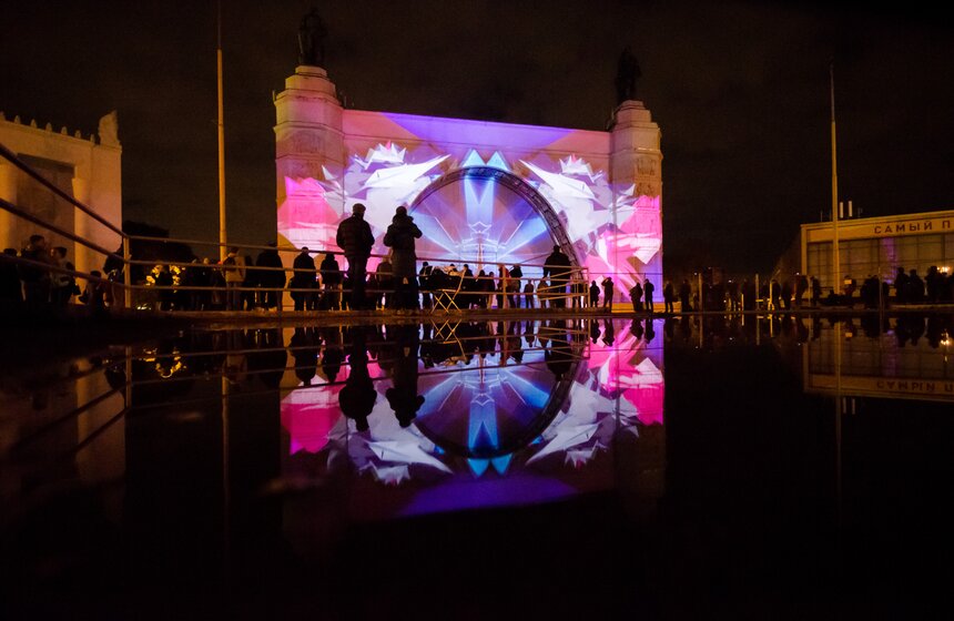 Выступление мастеров виджеинга Addictive TV и Eclectic Method 3 фото