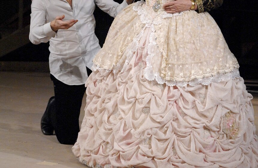 Актриса Вера Васильева на сцене театра "Сатиры". Фото: ТАСС/ Юрий Машков