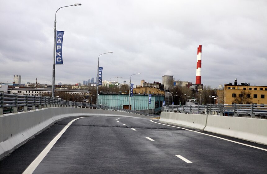 Сергей Собянин открыл путепровод и тоннель на Люблинской улице 17 фото