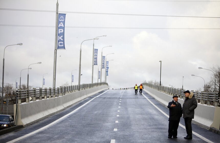 Сергей Собянин открыл путепровод и тоннель на Люблинской улице 7 фото