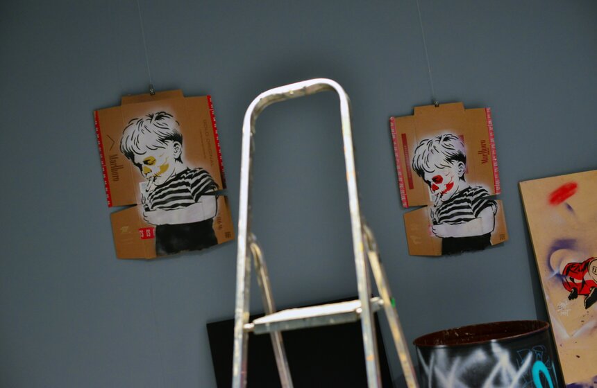 Первая выставка бельгийского стрит-арт художника Monk в столице 16 фото