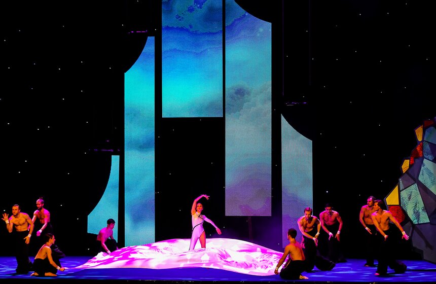 Состоялось шоу олимпийских чемпионов по синхронному плаванию 1 фото