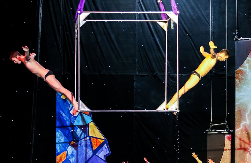 Состоялось шоу олимпийских чемпионов по синхронному плаванию 31 фото