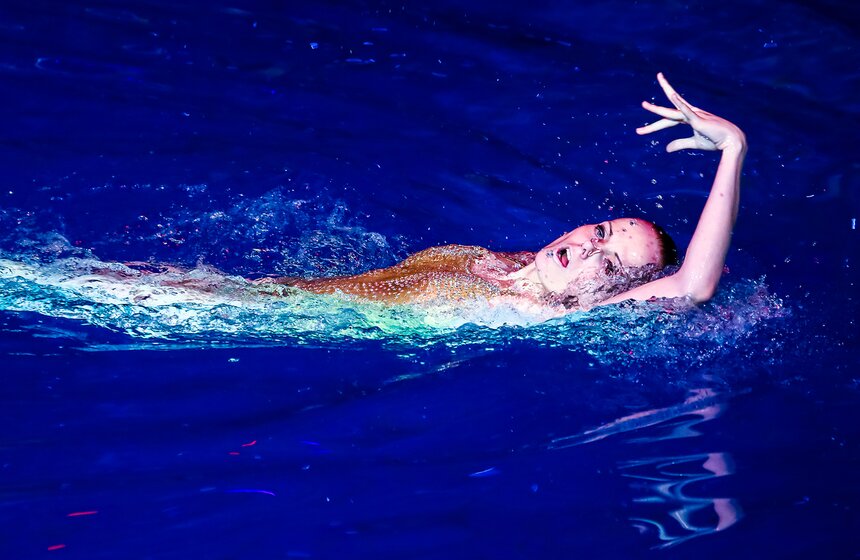 Состоялось шоу олимпийских чемпионов по синхронному плаванию 9 фото