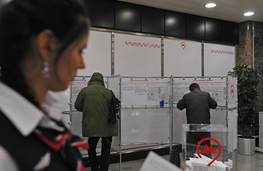 На станции "Выставочная" открылась техническая библиотека 3 фото