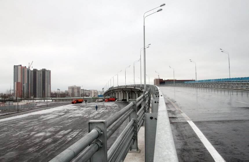 Открыто движение по путепроводу в районе Рябиновой улицы 7 фото