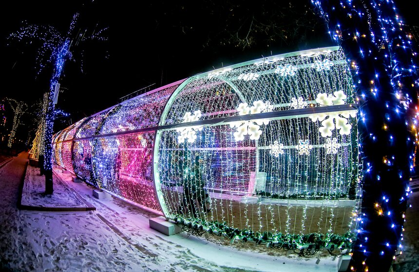 В ожидании Нового года: предпраздничная столица в фотографиях 5 фото