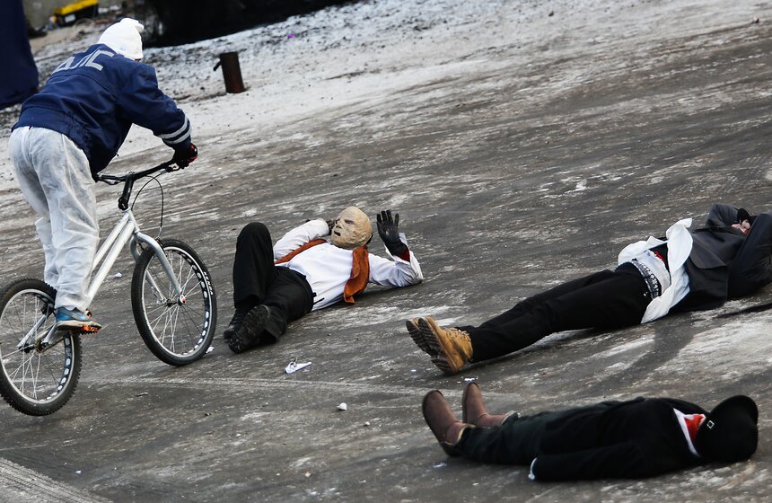 "Каскадерская Елка" в стилистике Толкиена 24 фото