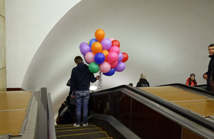 Станцию метро "Фрунзенская" закроют на реконструкцию 5 фото