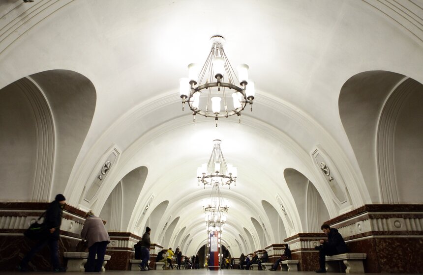 Станцию метро "Фрунзенская" закроют на реконструкцию 13 фото
