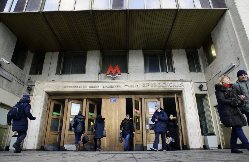 Станцию метро "Фрунзенская" закроют на реконструкцию 1 фото
