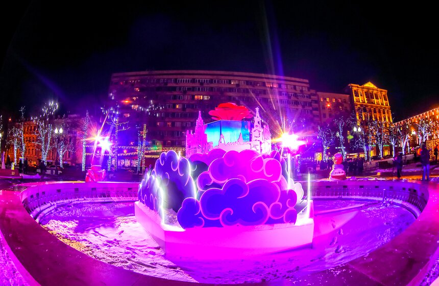 Как город готовится к фестивалю "Путешествие в Рождество" 7 фото