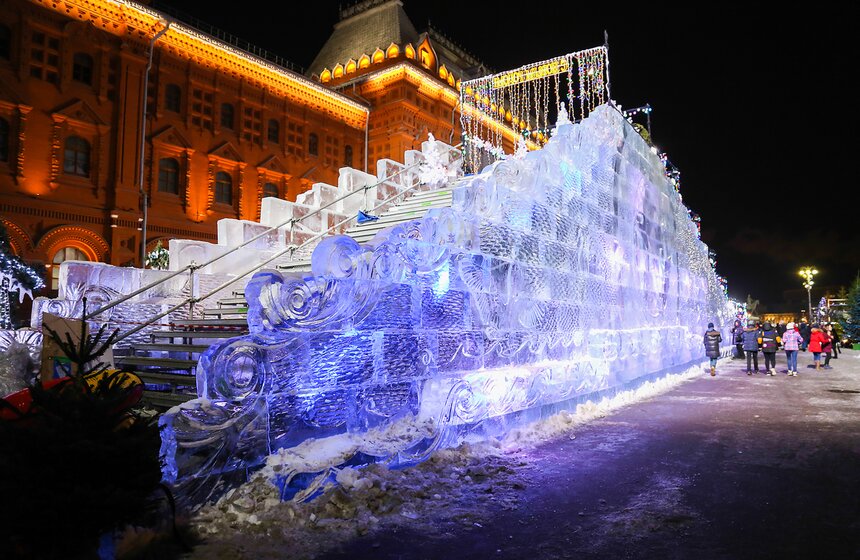 Как город готовится к фестивалю "Путешествие в Рождество" 22 фото