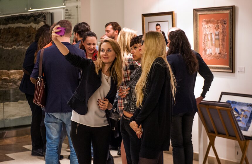 Выставка театральных эскизов Александра Васильева 20 фото