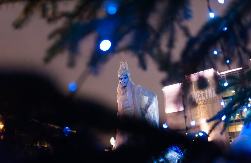 Церемония открытия Зимних дней уличных театров в столице 8 фото