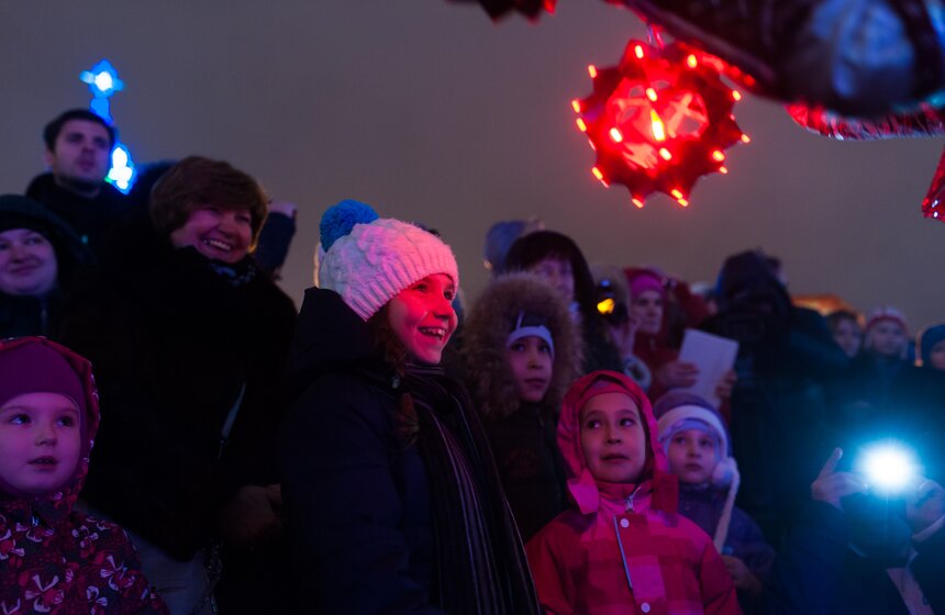 Церемония открытия Зимних дней уличных театров в столице 18 фото