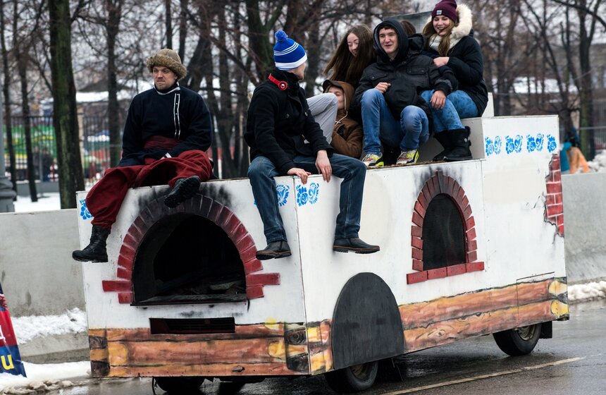 Большой спортивный праздник зимних развлечений в "Лужниках" 29 фото