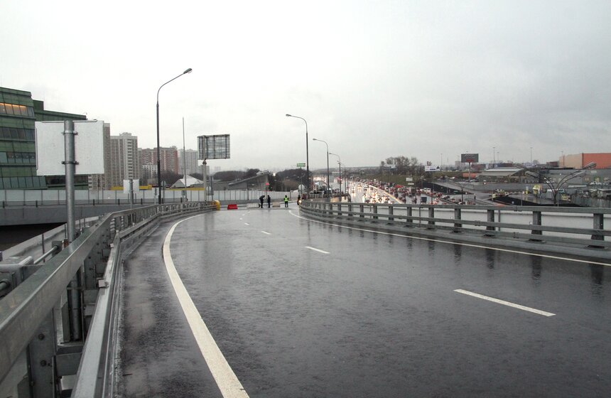 Завершилась реконструкция развязки МКАД с Можайским шоссе 2 фото