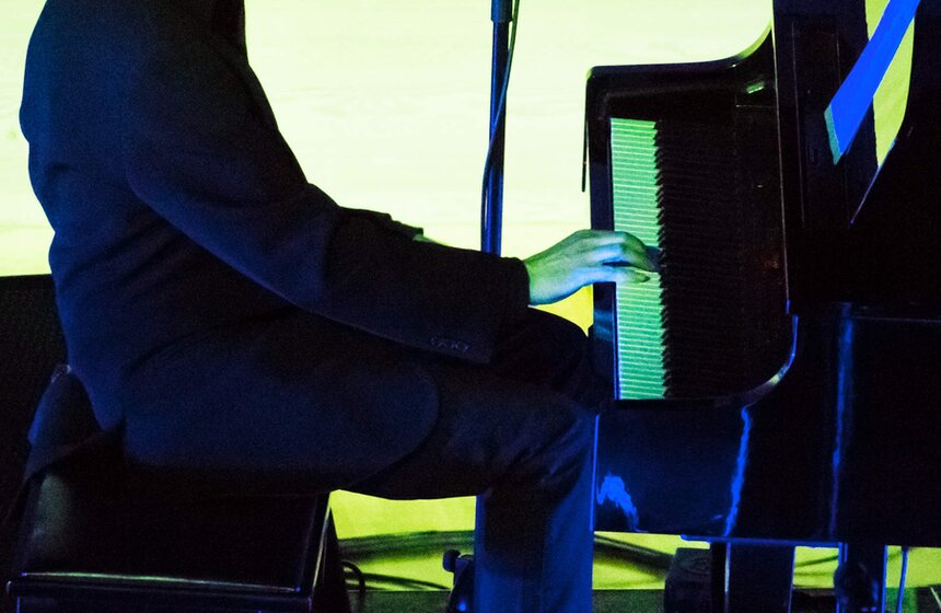 Концерт-спектакль к юбилею Эдмунда Шклярского в ММДМ 5 фото