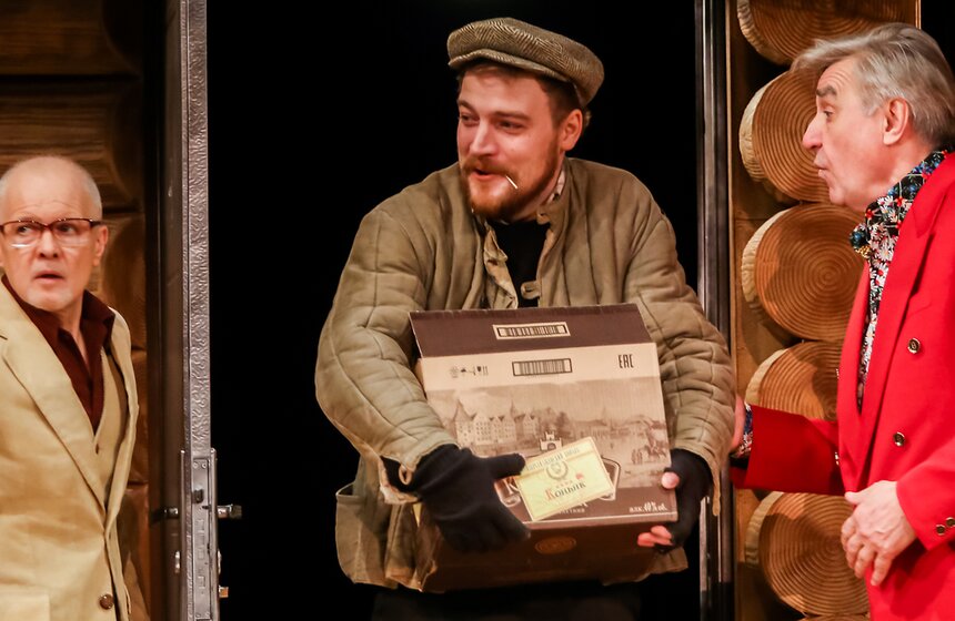 Новый спектакль Павла Хомского "Энергичные люди" 17 фото