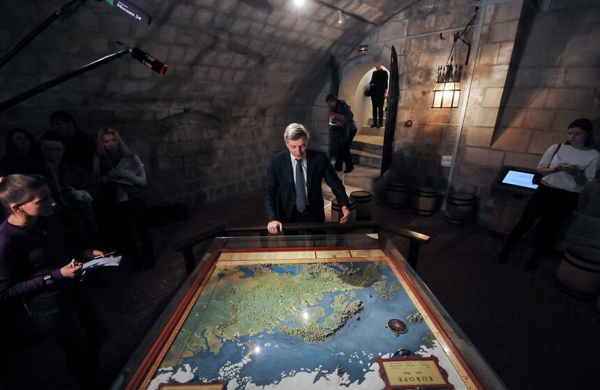 Старый Английский двор открылся после реставрации 2 фото