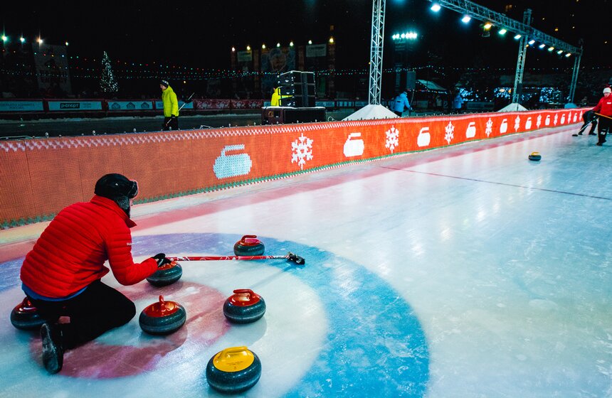 Состоялся этап мирового турнира по керлингу CCT Moscow Classic 15 фото