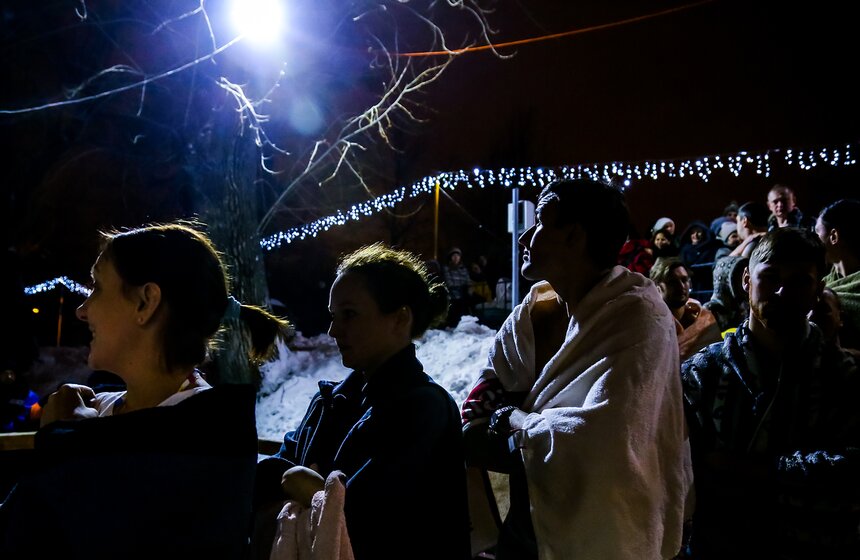 Крещенские купания в Воронцовском парке 17 фото