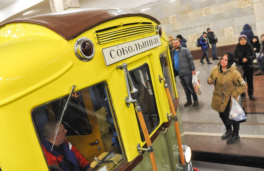 В метро провели "Экскурсию в прошлое" 6 фото