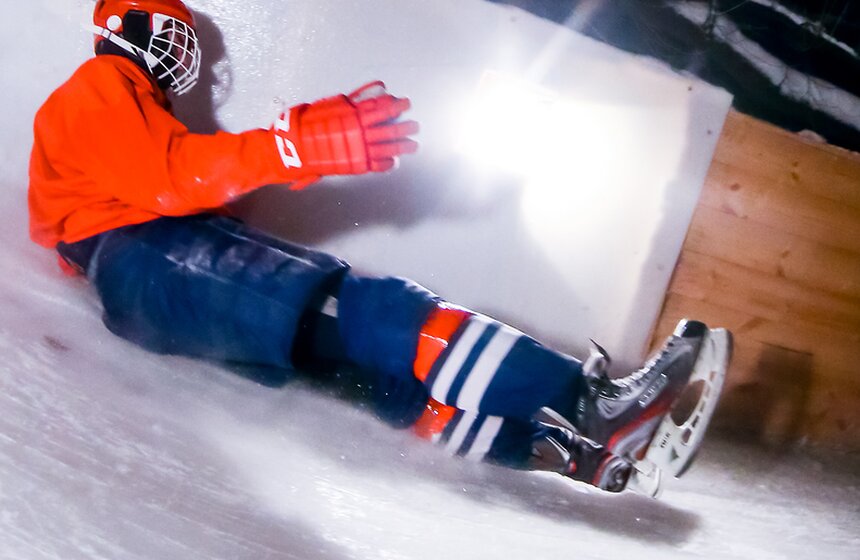 На Воробьевых горах прошел чемпионат России по спуску на коньках 5 фото