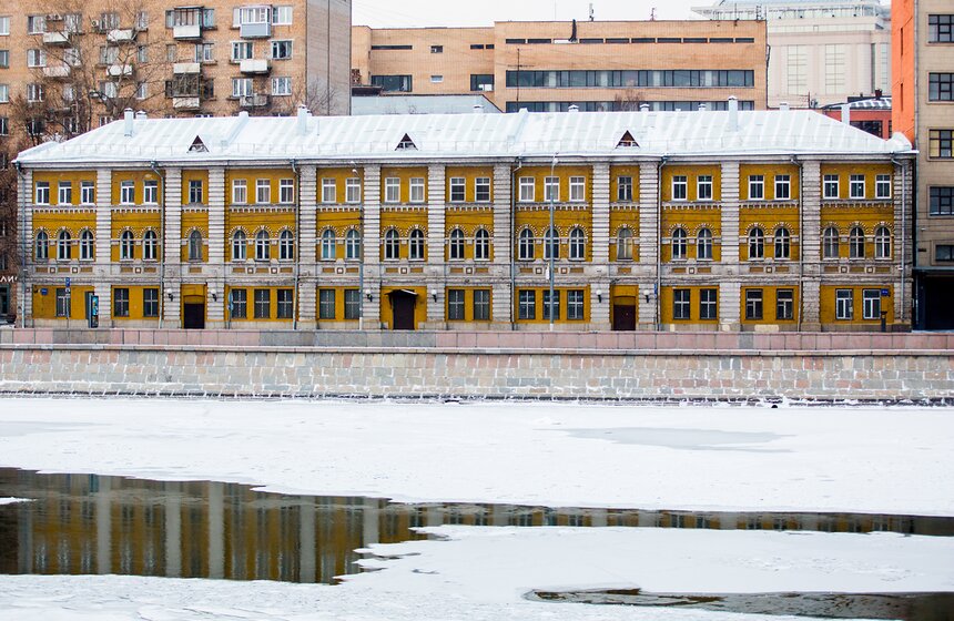 Город после встречи Нового года 14 фото