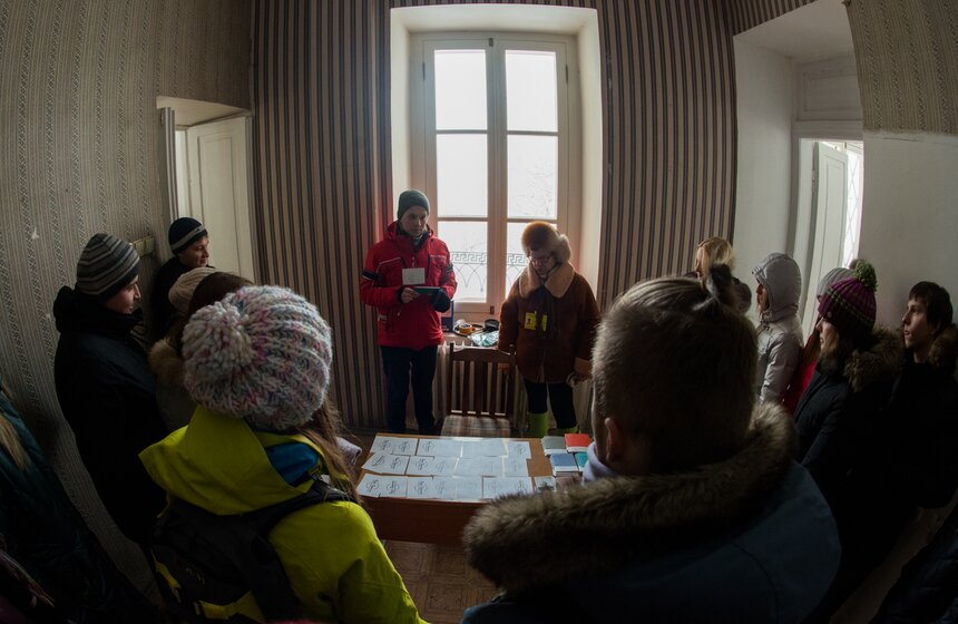 В Москве прошел квест "Студенческий переполох в Нескучном саду" 5 фото