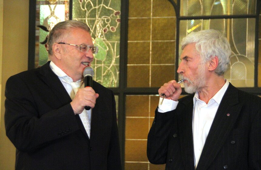 Собянин поблагодарил московских журналистов за работу 16 фото