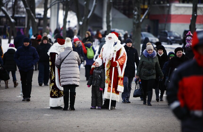 Куда сходить в новогодние праздники: ВДНХ 24 фото