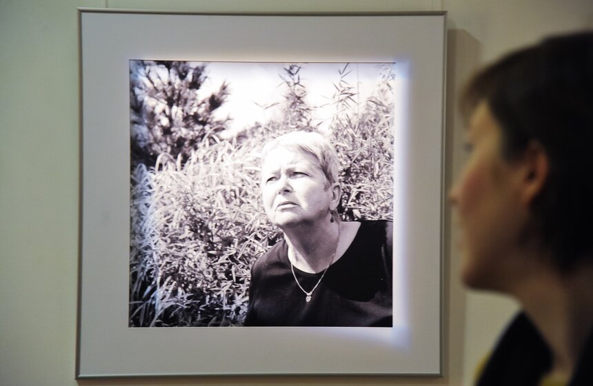 Выставка "Жизнь без боли" в Галерее классической фотографии 15 фото