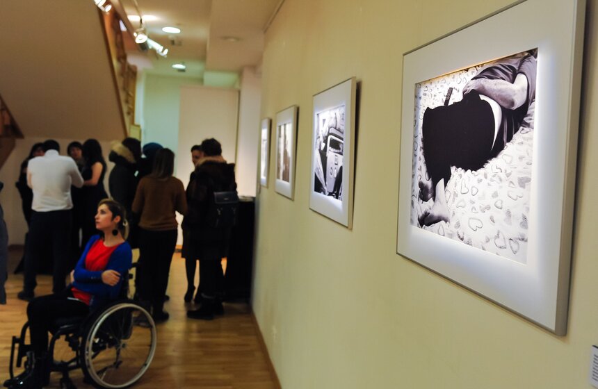 Выставка "Жизнь без боли" в Галерее классической фотографии 22 фото