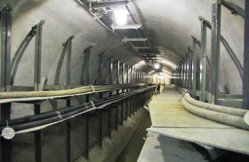 Мэр осмотрел новый коллектор от подстанции "Первомайская" 3 фото