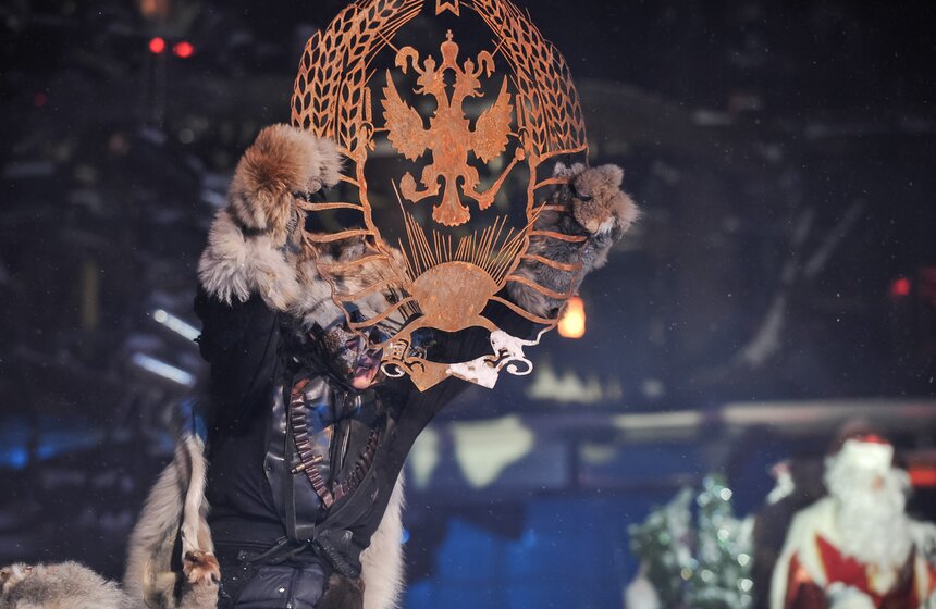 В московском байк-центре проходят детские новогодние елки 16 фото