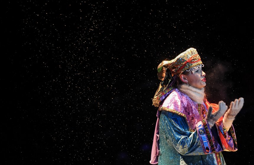 В московском байк-центре проходят детские новогодние елки 22 фото