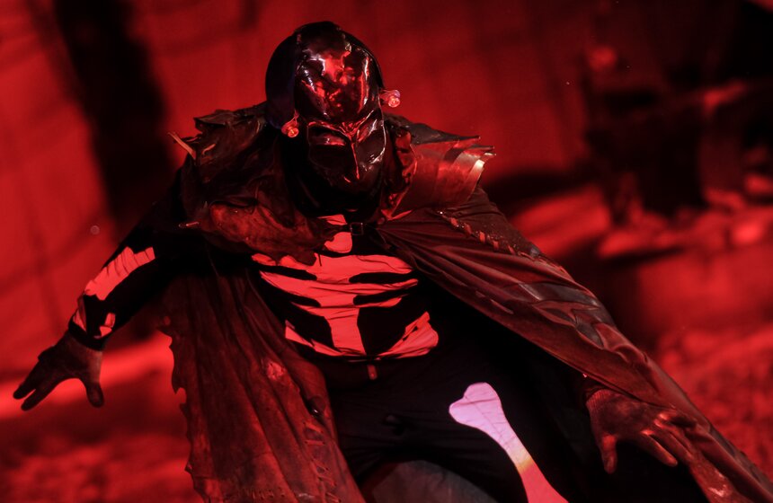 В московском байк-центре проходят детские новогодние елки 3 фото